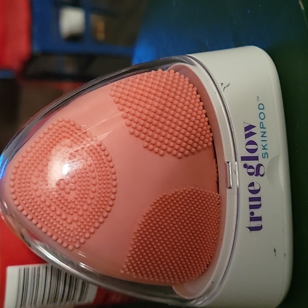 NWOT CONAIR Pink skinpod